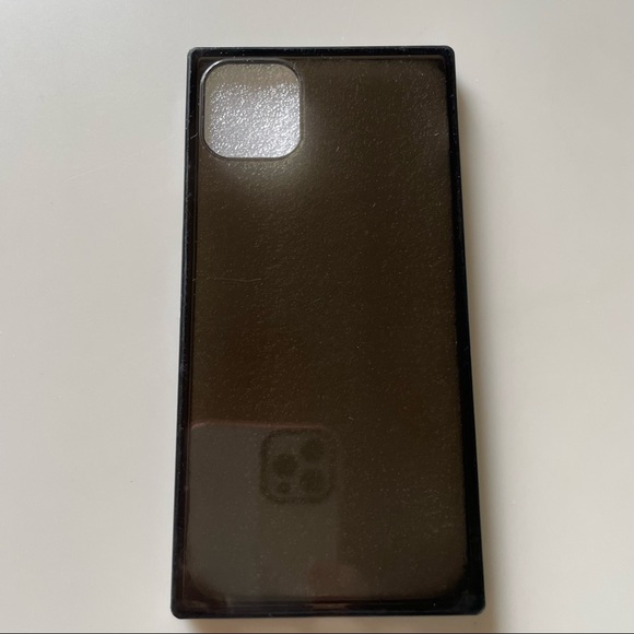 iPhone 11 Pro Max Phone Cases - Picture 4 of 9